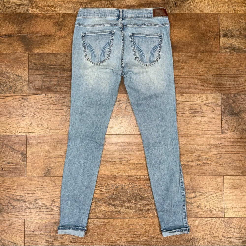 Hollister Low Rise Super Skinny Crop Women’s Jeans - Picture 10 of 14